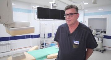 «Не нужно ждать, сидя на пороховой бочке»: известный красноярский хирург о причинах геморроя и современных способах лечения